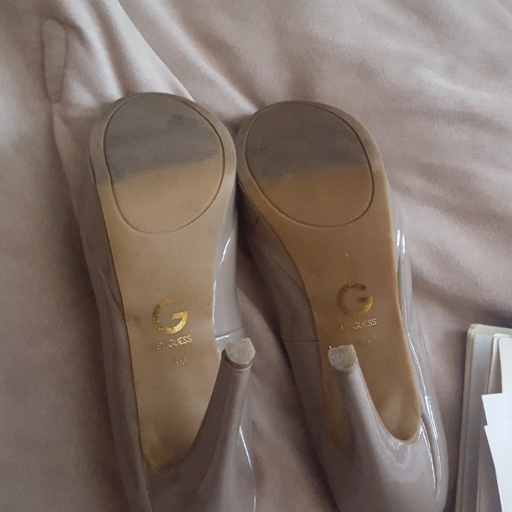 Heels - Picture 4 of 6